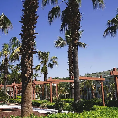Forest Village 5* Öludeniz