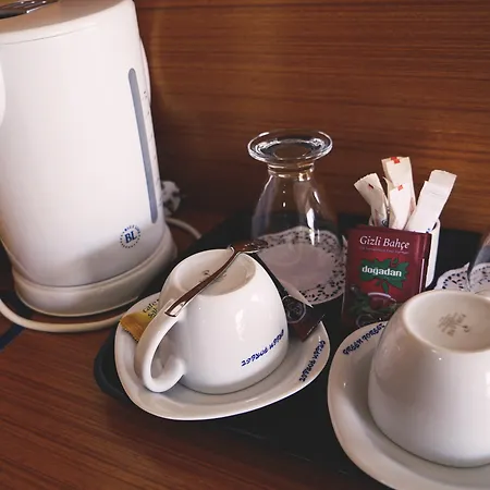 Forest Village Hotell