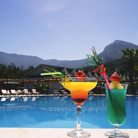 Hotell Forest Village Öludeniz