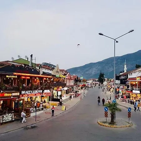 Otel Forest Village 5*