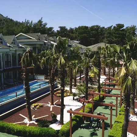 Forest Village Otel Ölüdeniz