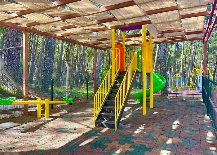 Forest Village 5* Öludeniz