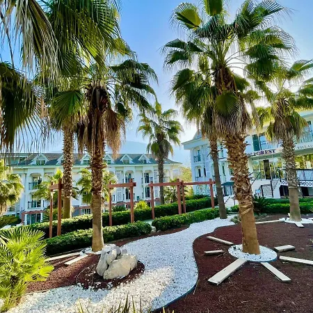 Forest Village 올루데니스