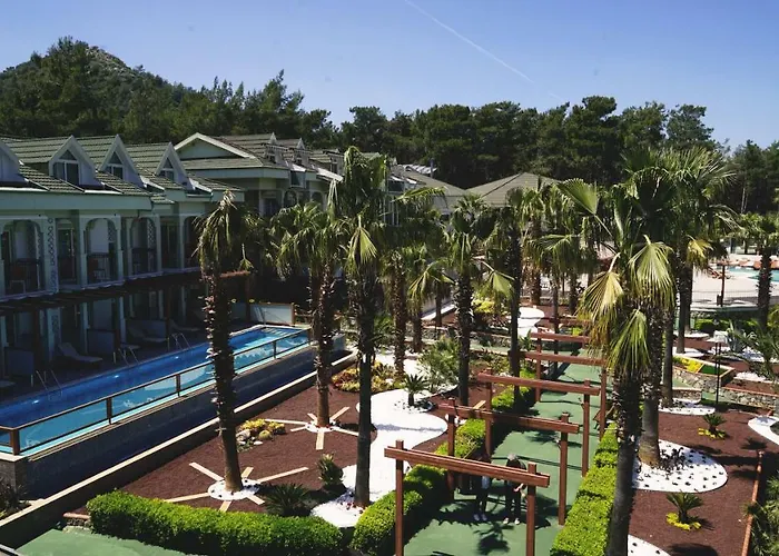 Forest Village 酒店 厄吕代尼兹